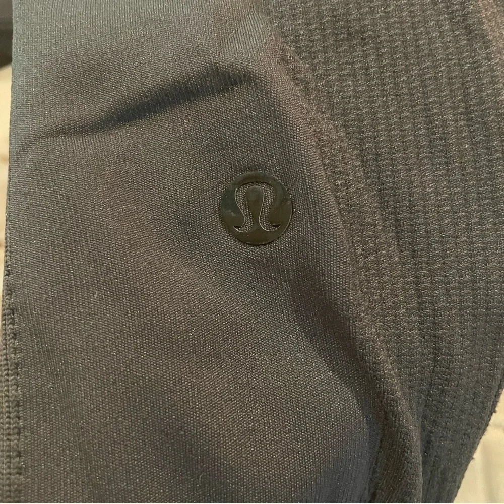 Lululemon Zone In Crop High Rise Activewear Workout Leggings 2 Black W6F11S
